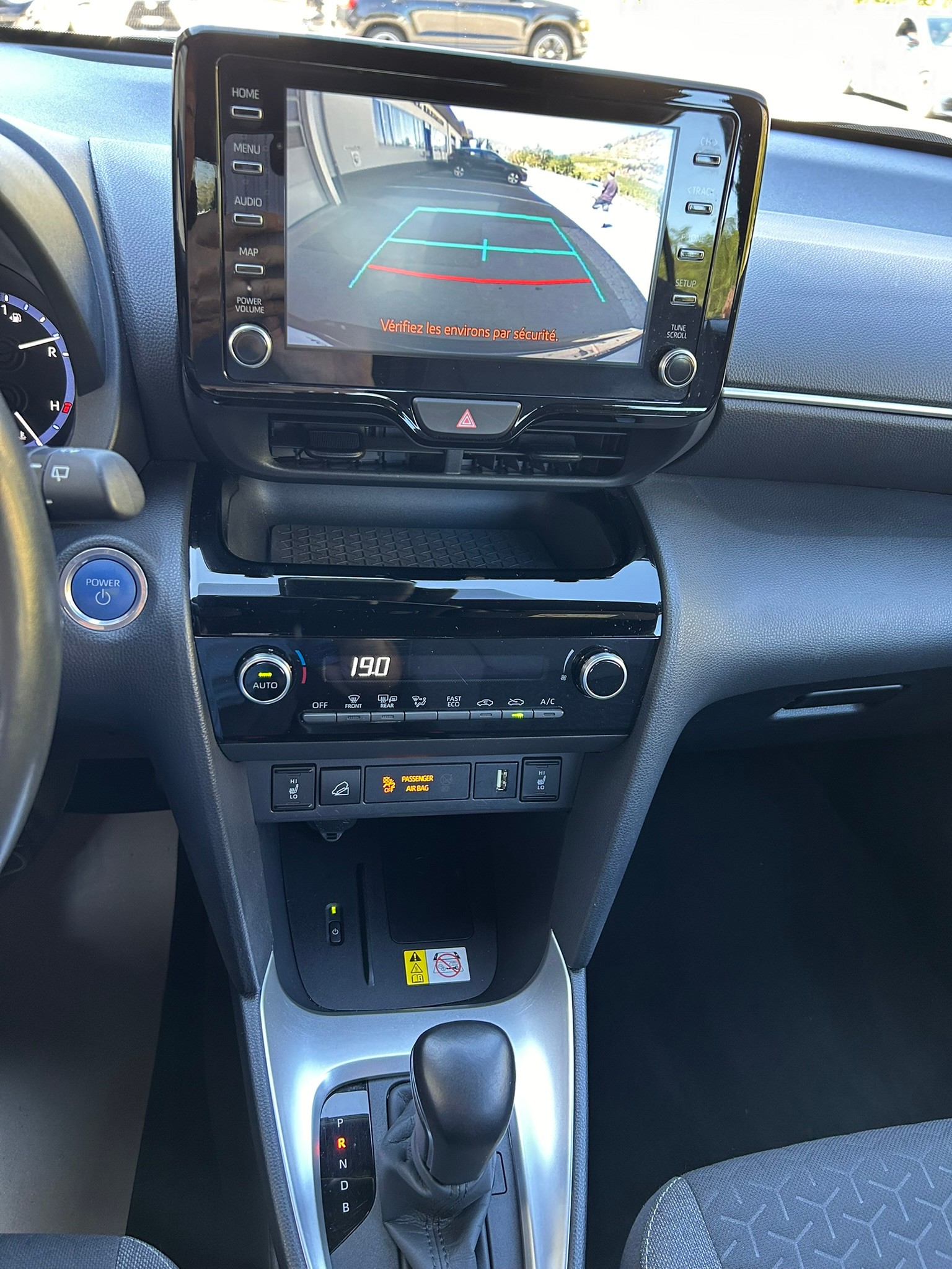 TOYOTA Yaris Cross 1.5 Trend e-CVT AWDi - 12