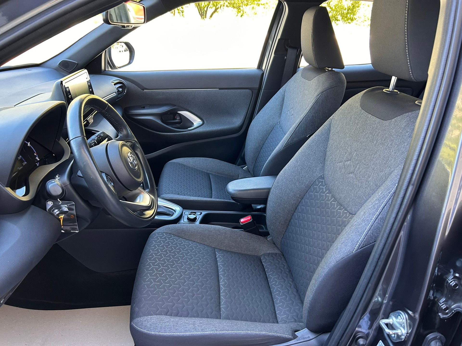 TOYOTA Yaris Cross 1.5 Trend e-CVT AWDi - 6