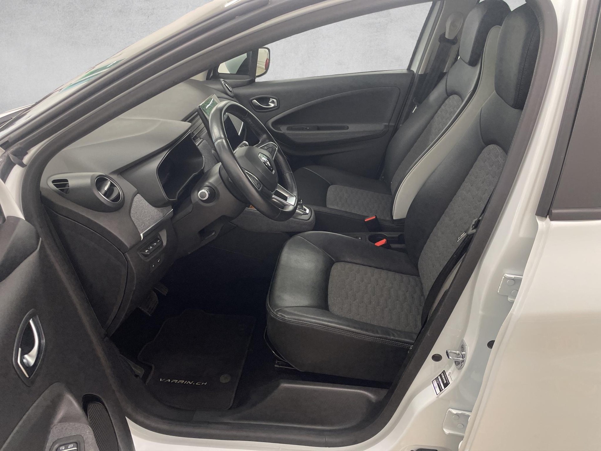 RENAULT Zoe R135 Intens - 13