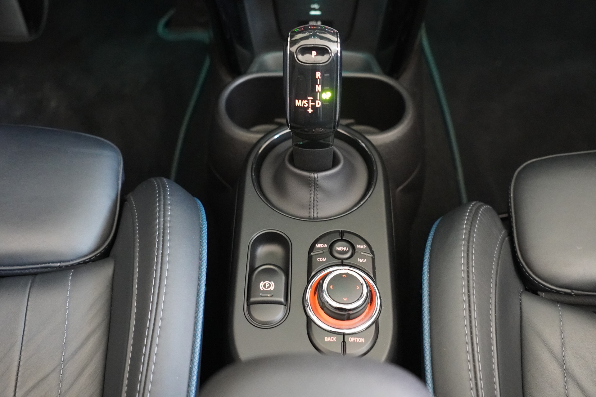 MINI Cooper S Cabriolet DKG - 29