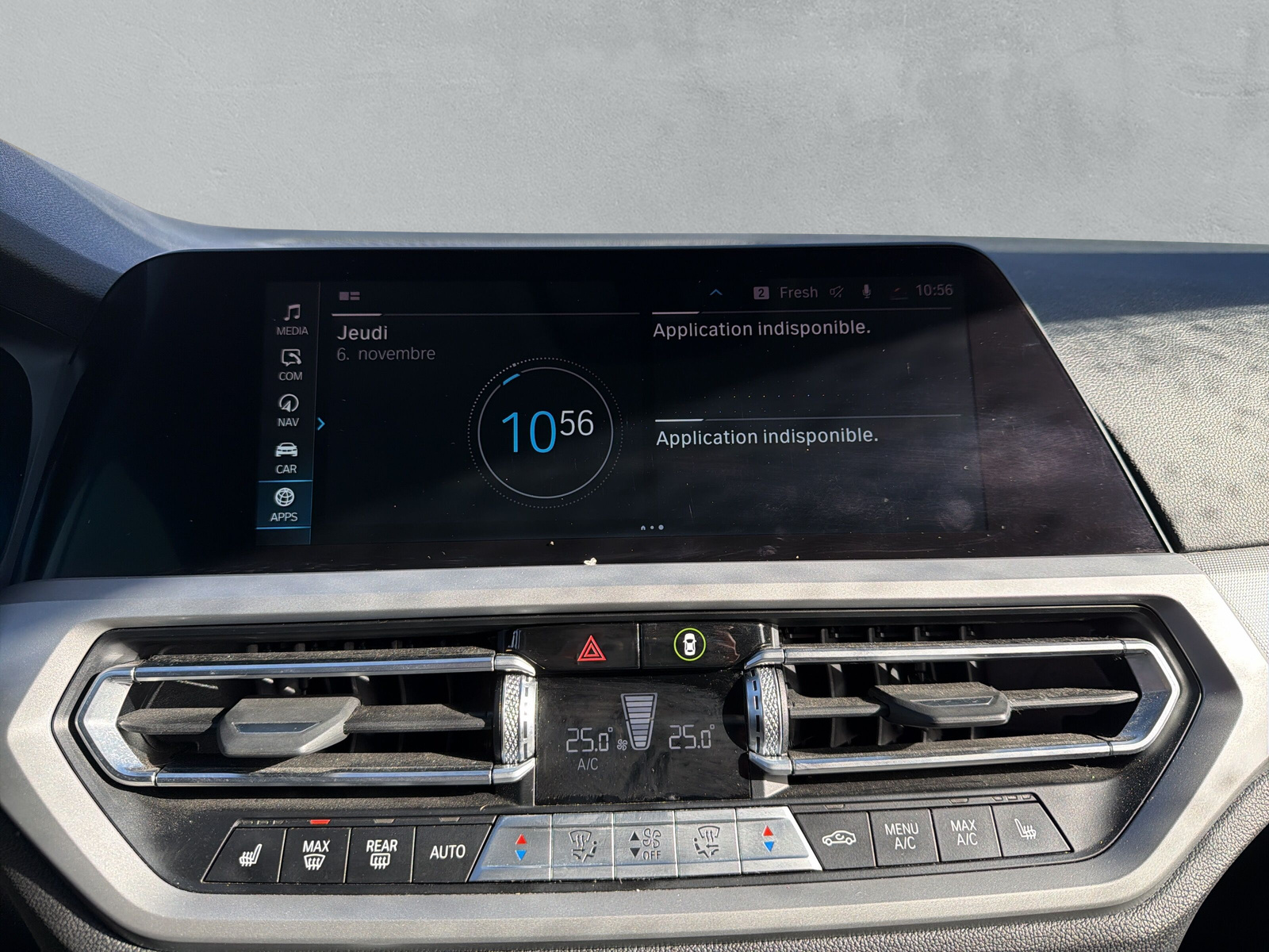 BMW 330e x DriveTouring Steptronic - 15