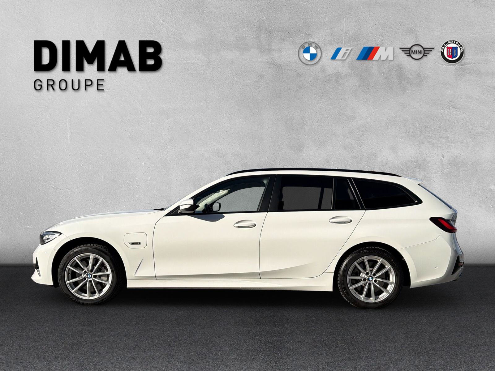 BMW 330e x DriveTouring Steptronic - 2