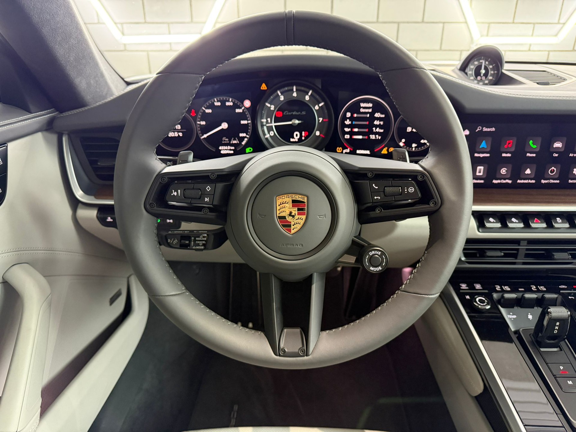 PORSCHE 911 Turbo S PDK - 8