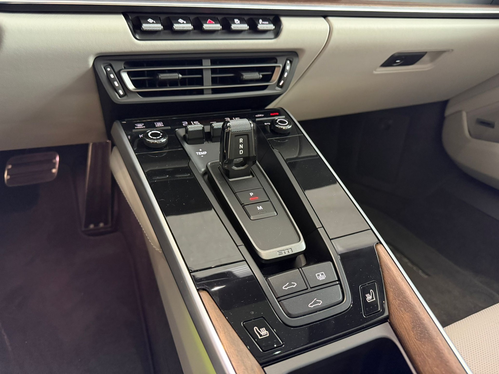 PORSCHE 911 Turbo S PDK - 10