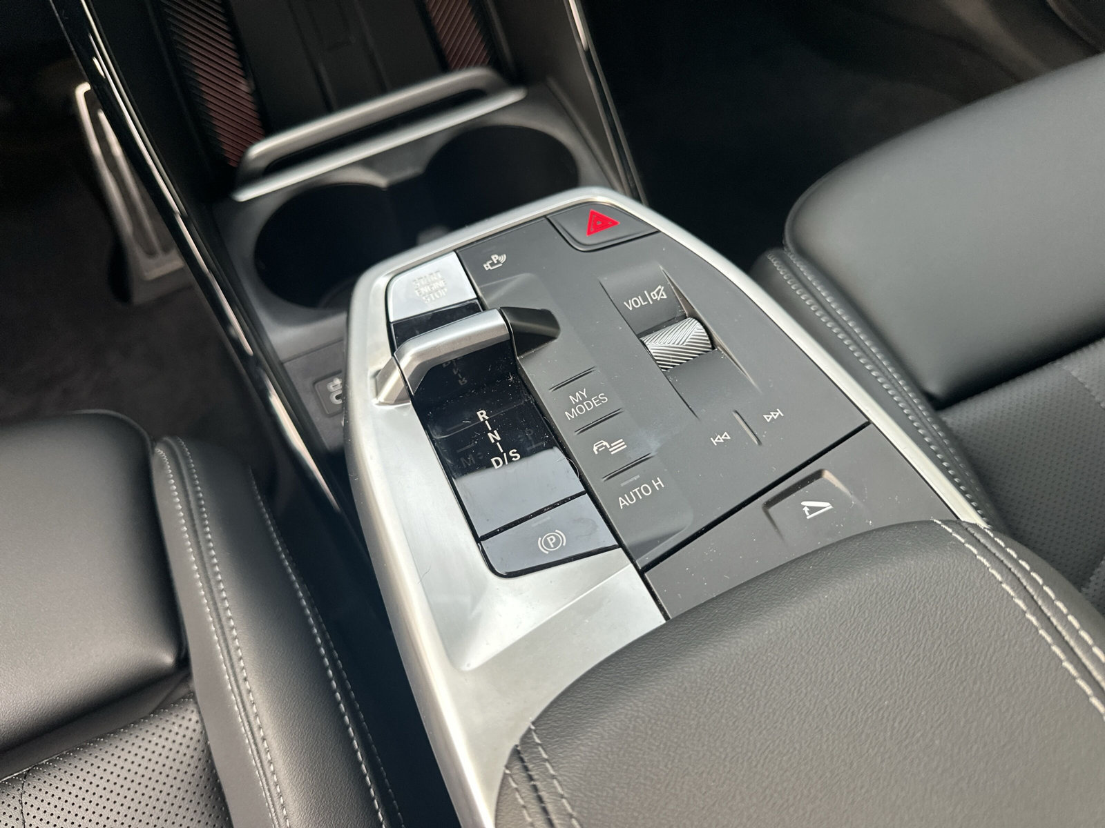 BMW 230e xDrive Active Tourer - 11