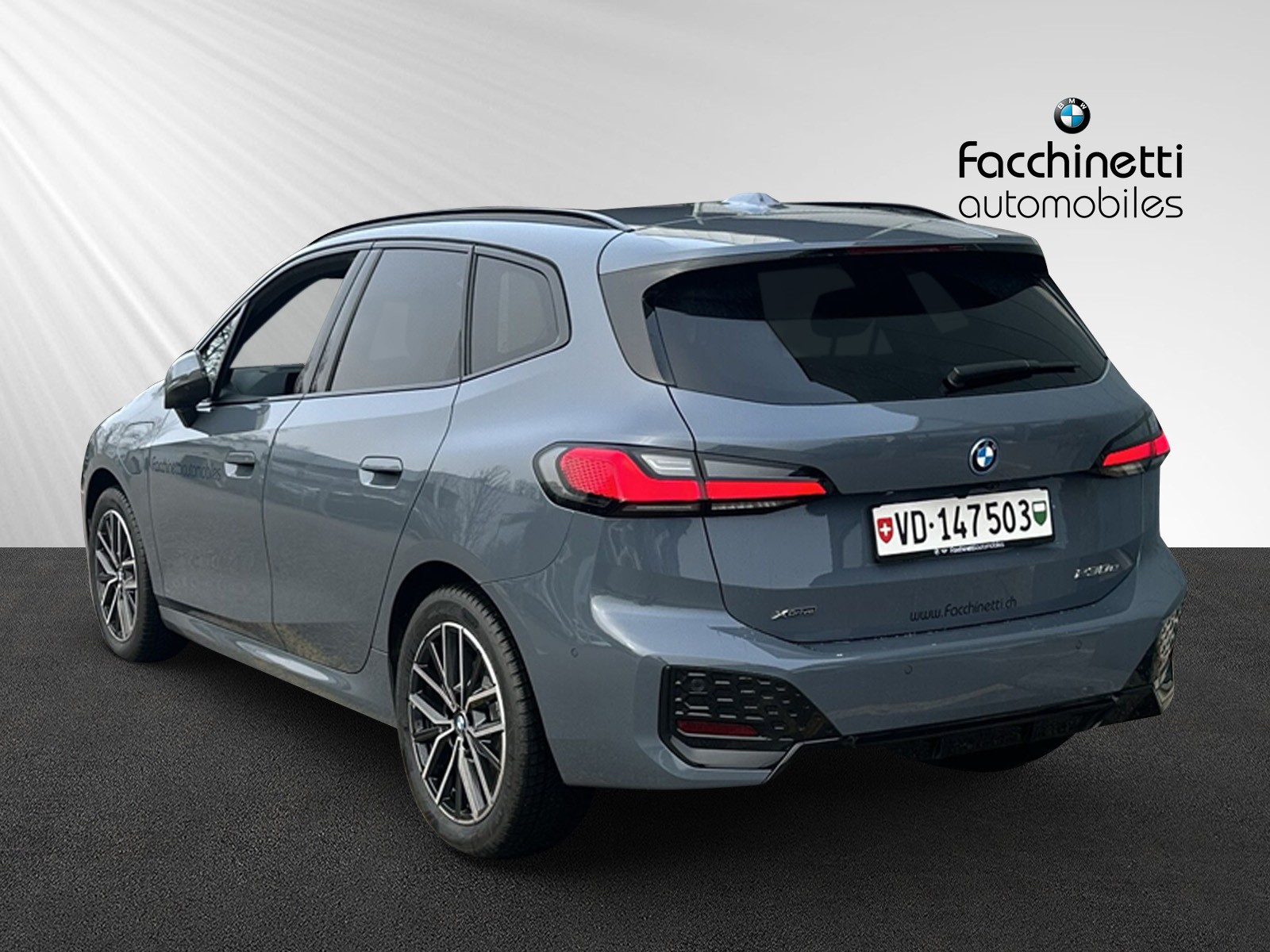 BMW 230e xDrive Active Tourer - 3