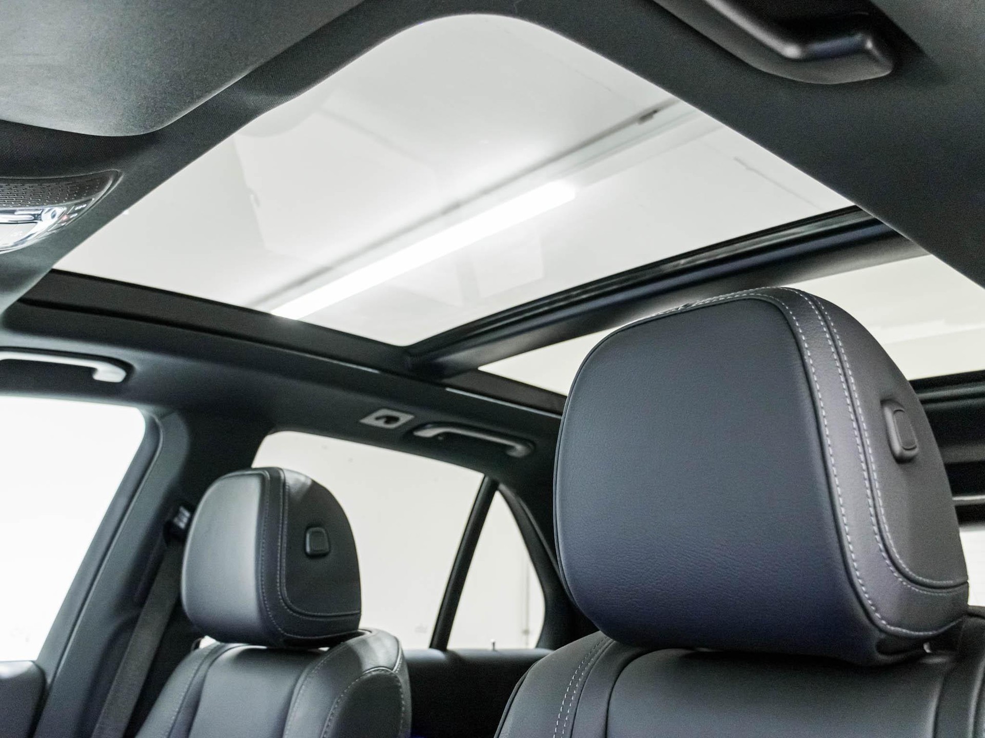 MERCEDES-BENZ GLE 300 d 4MATIC - 9