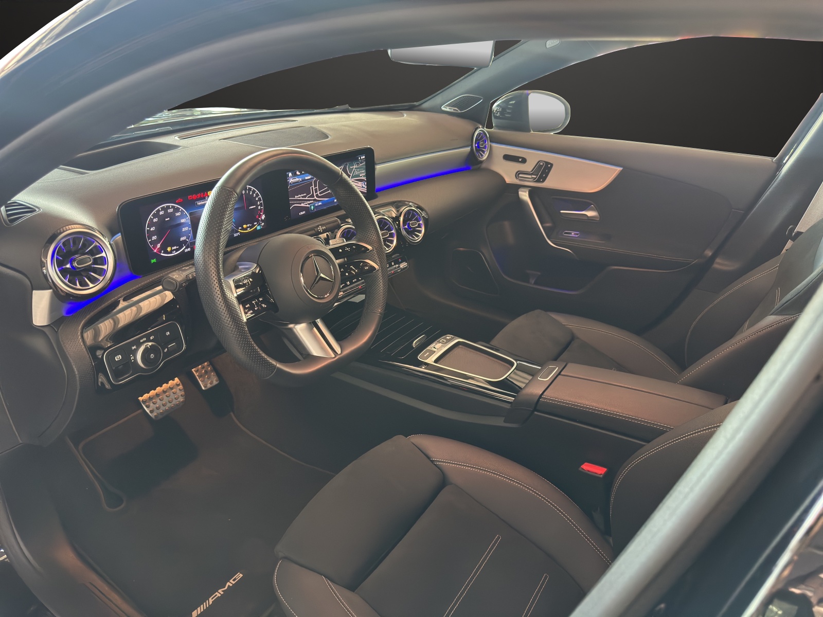 MERCEDES-BENZ A 250 e EQ Star 8G-DCT - 9