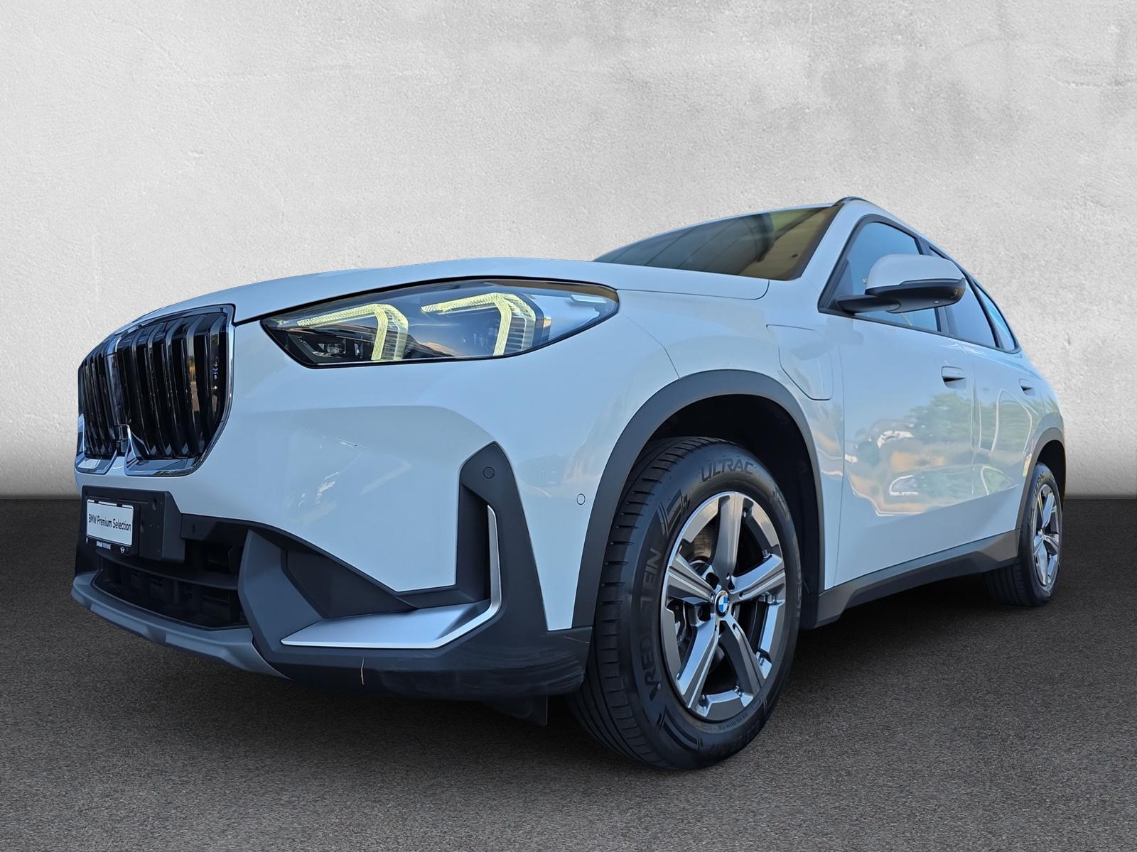 BMW X1 xDrive 30e U11 AHK (CH) - 10