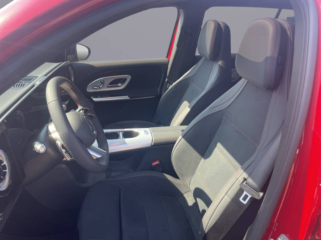 MERCEDES-BENZ GLB 220 4Matic 8G-Tronic - 9