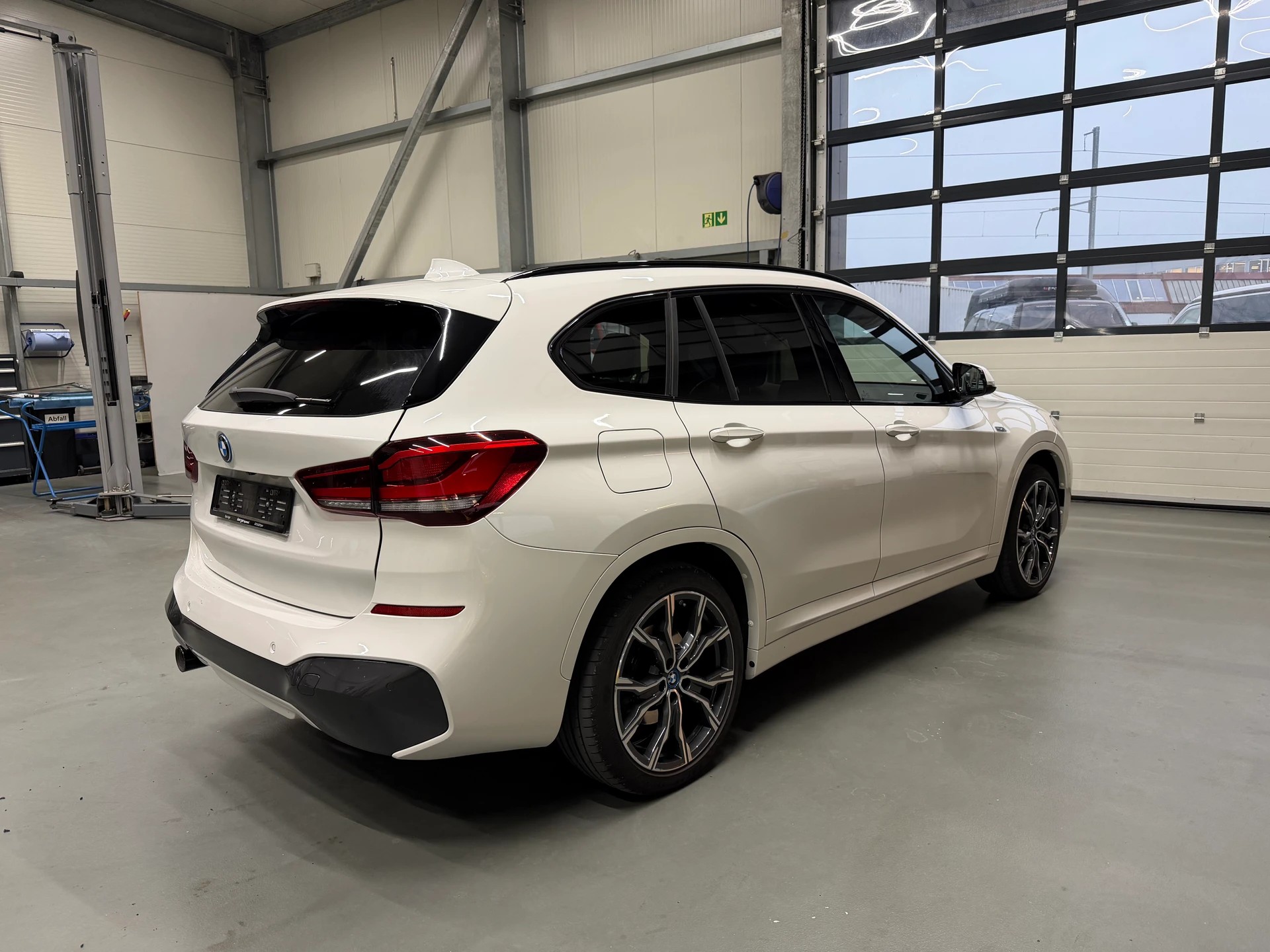 BMW X1 xDrive 25e M Sport Steptronic - 16