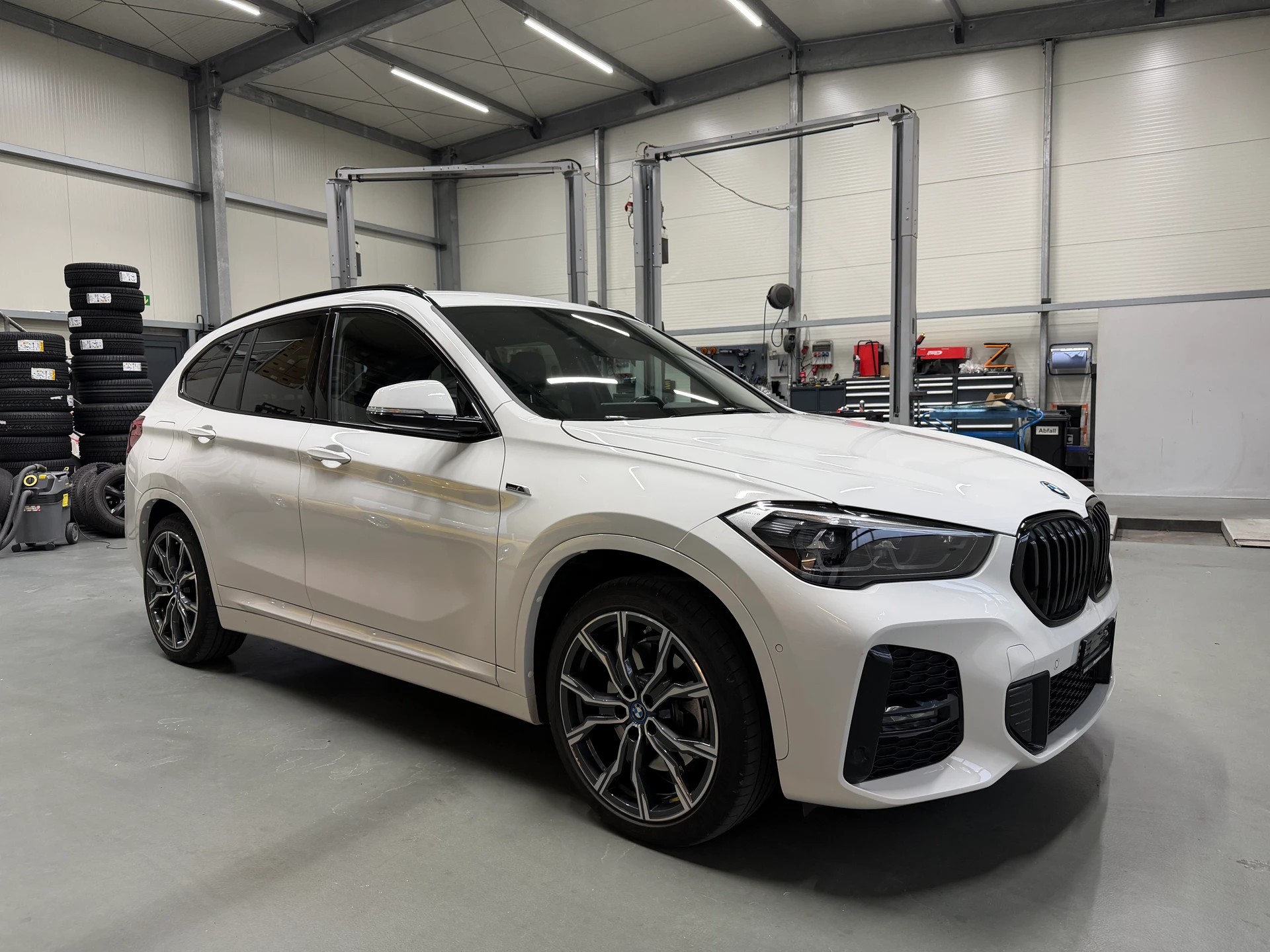 BMW X1 xDrive 25e M Sport Steptronic - 18