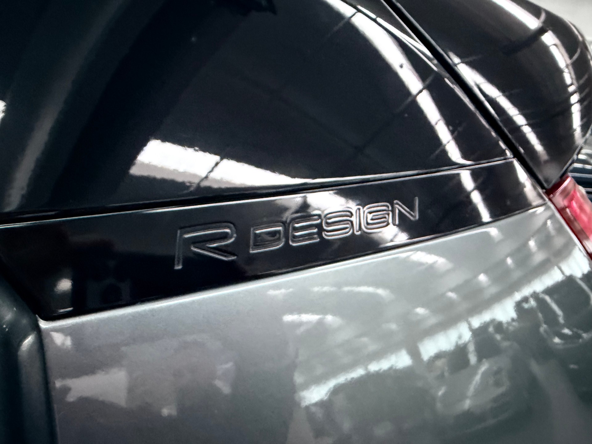 VOLVO XC40 D4 AWD R-Design Geartronic - 6