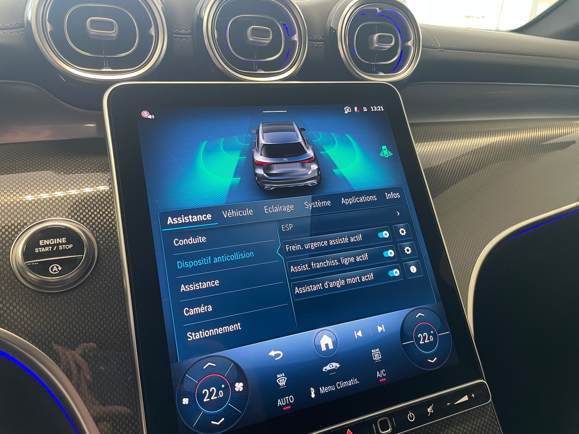 MERCEDES-BENZ GLC 300 4Matic 9G-Tronic AMG Line - 24