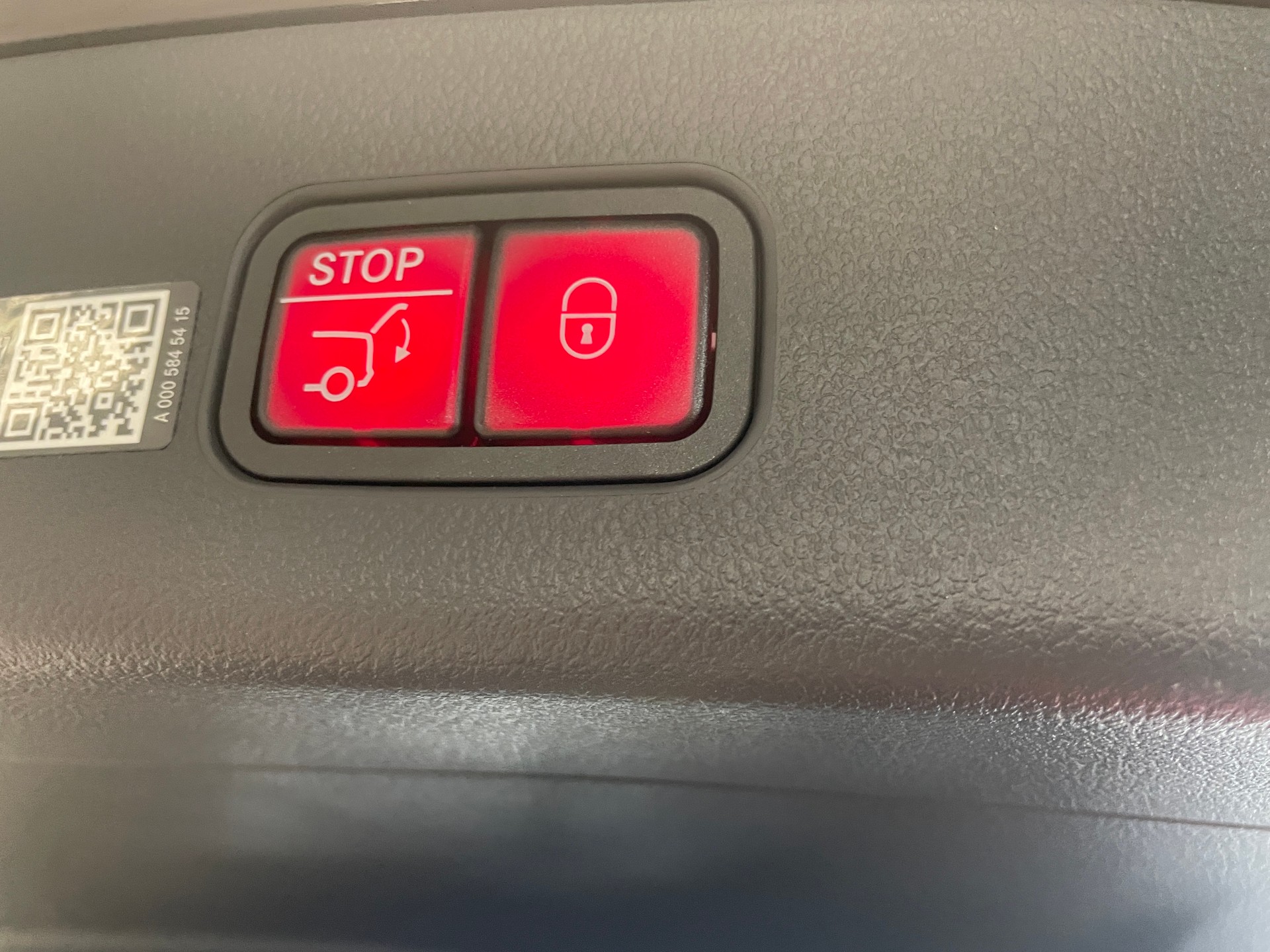 MERCEDES-BENZ GLC 300 4Matic 9G-Tronic AMG Line - 11