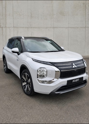 MITSUBISHI Outlander 2.4 PHEV Instyle 4x4 - 2