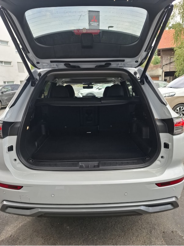 MITSUBISHI Outlander 2.4 PHEV Instyle 4x4 - 7
