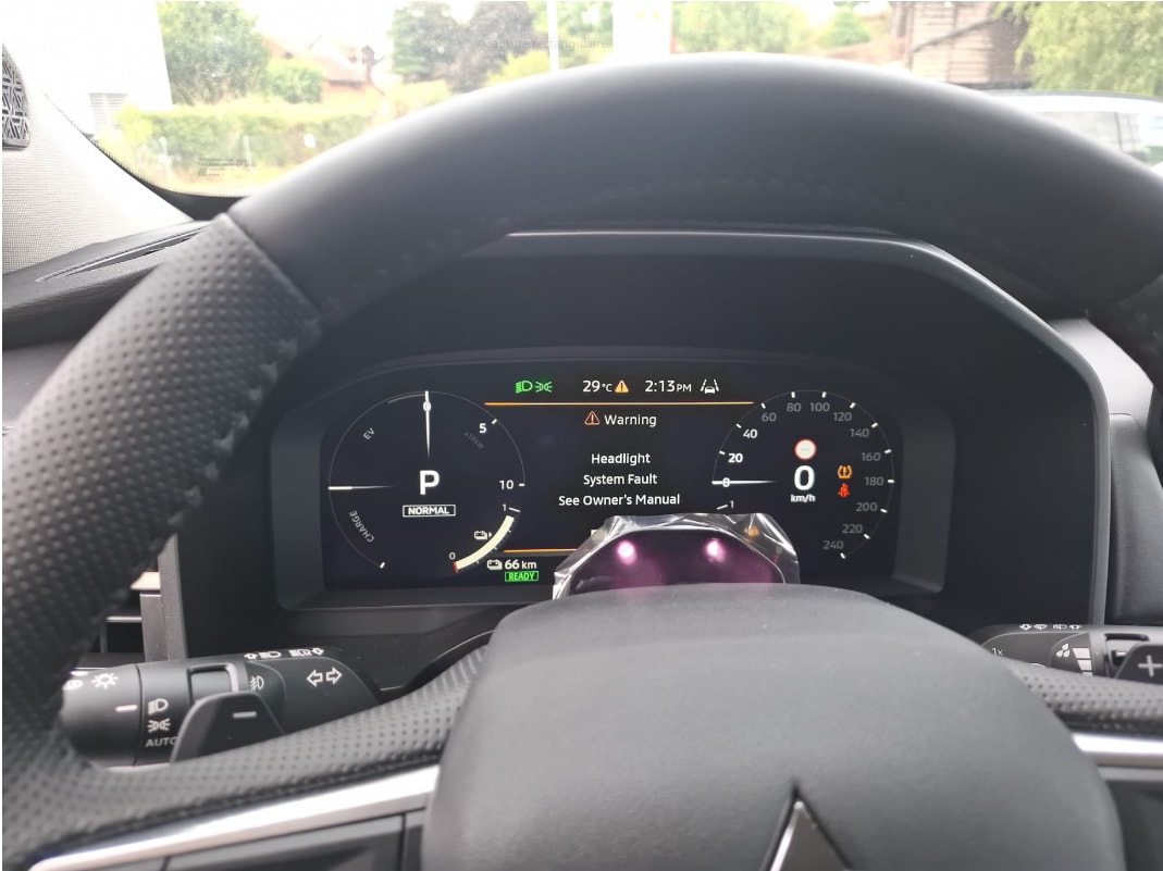 MITSUBISHI Outlander 2.4 PHEV Instyle 4x4 - 5