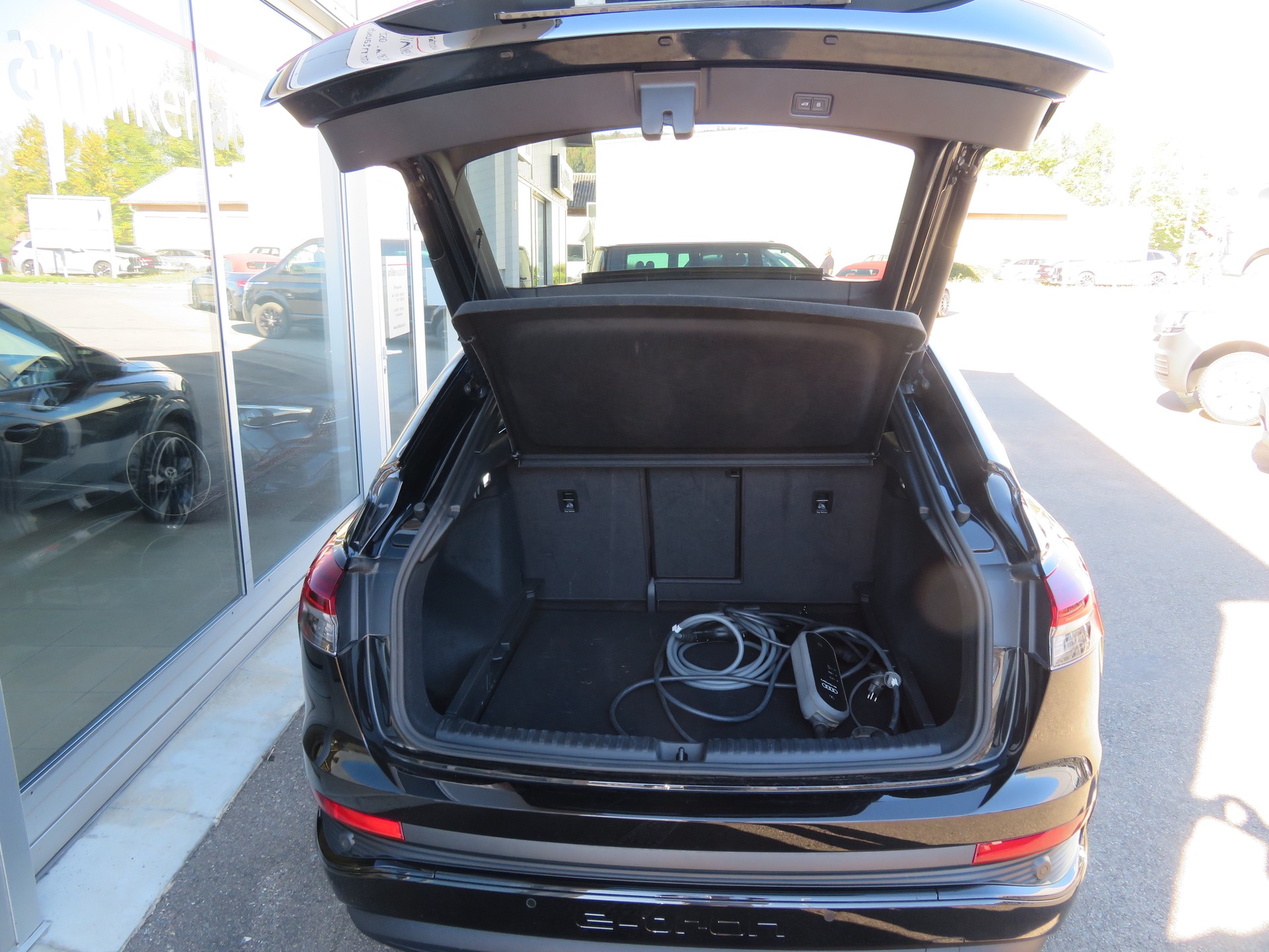 AUDI Q4 Sportback "S-LINE" e-tron 40 - 4