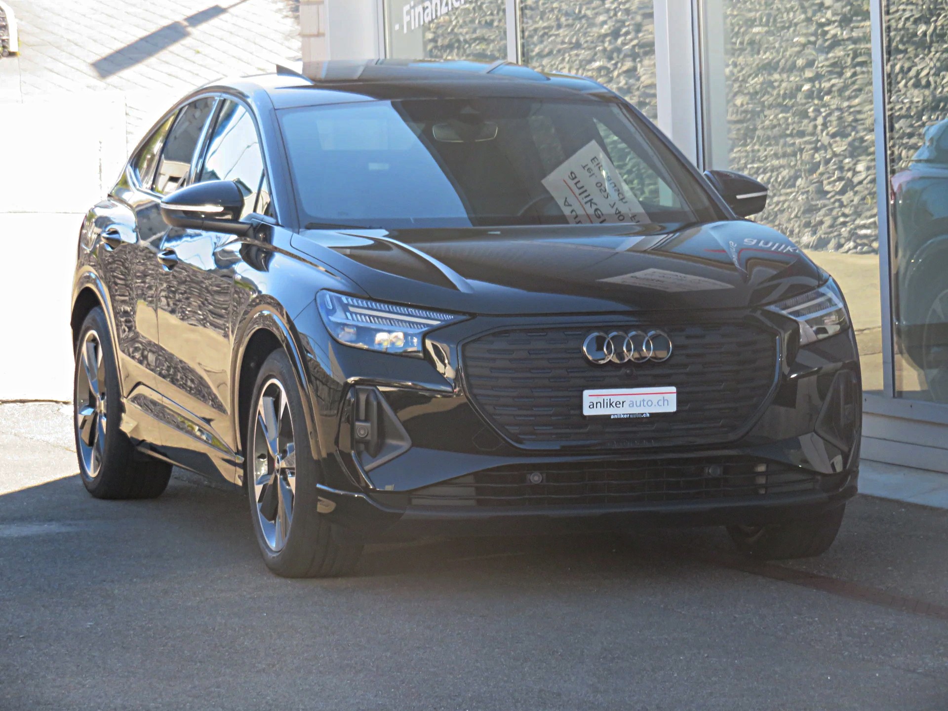 AUDI Q4 Sportback "S-LINE" e-tron 40 - 2
