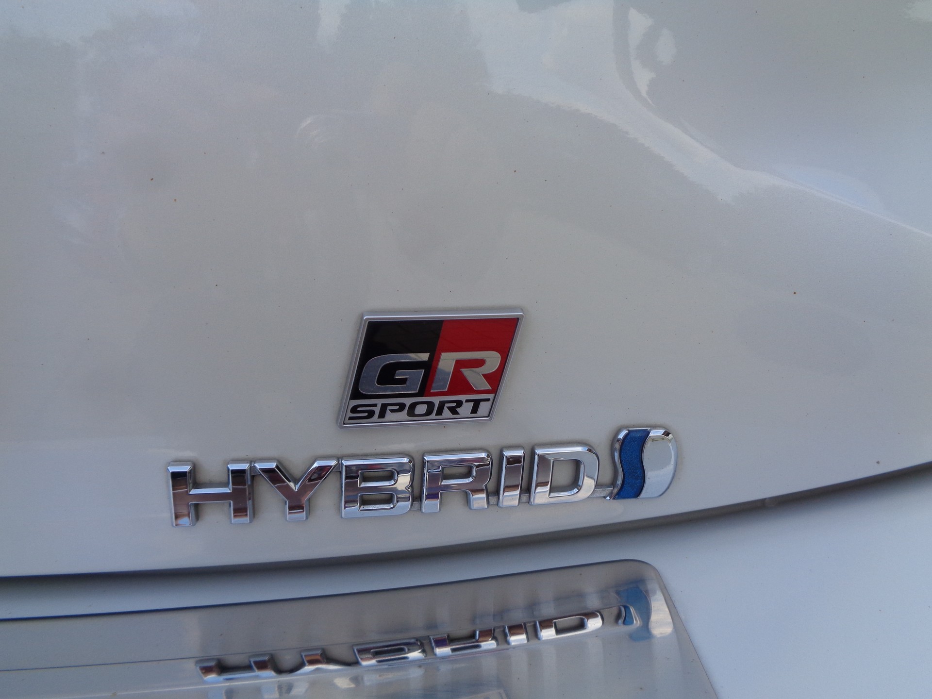 TOYOTA Corolla 2.0 HSD GR-S e-CVT - 15