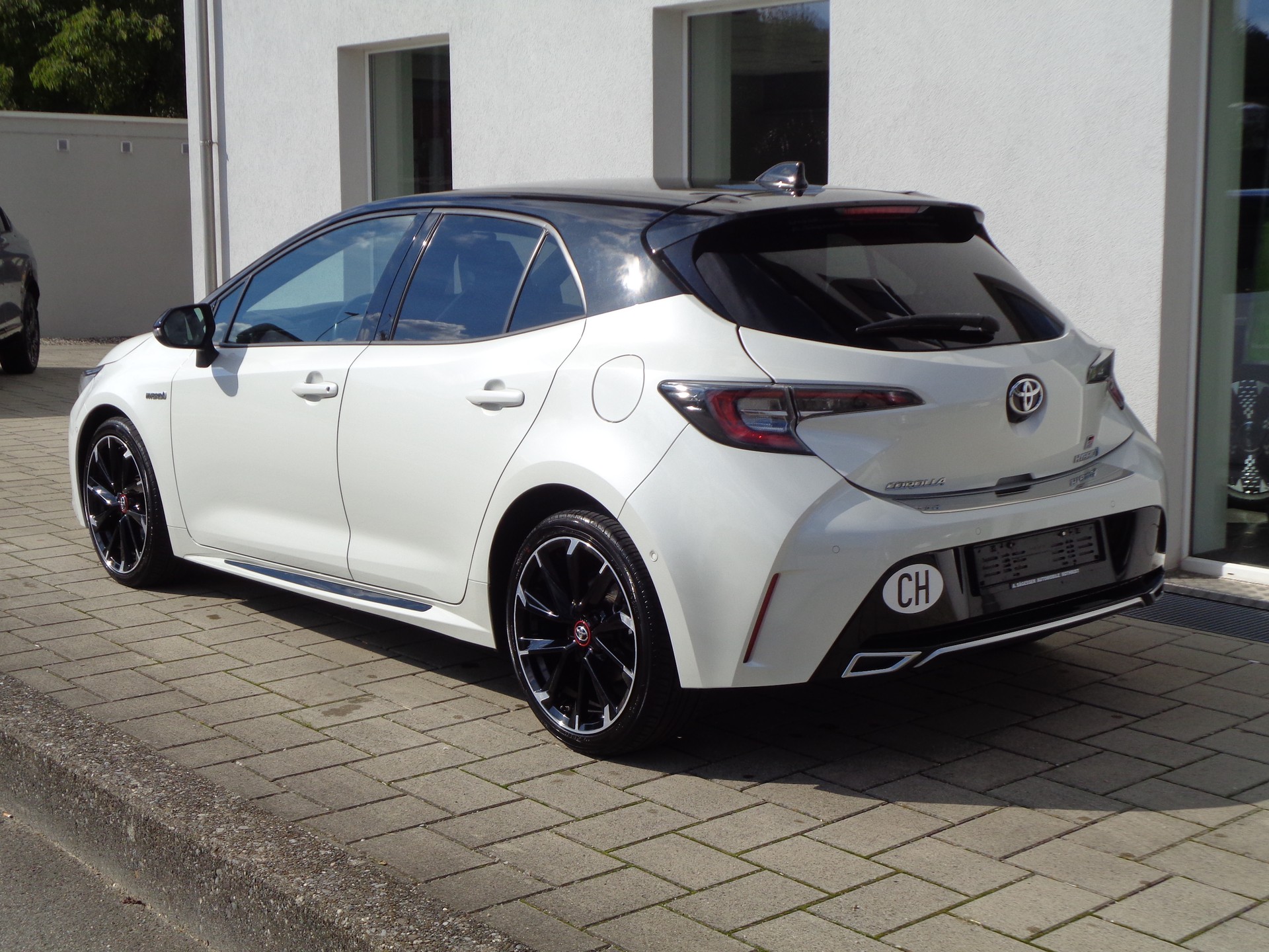 TOYOTA Corolla 2.0 HSD GR-S e-CVT - 5