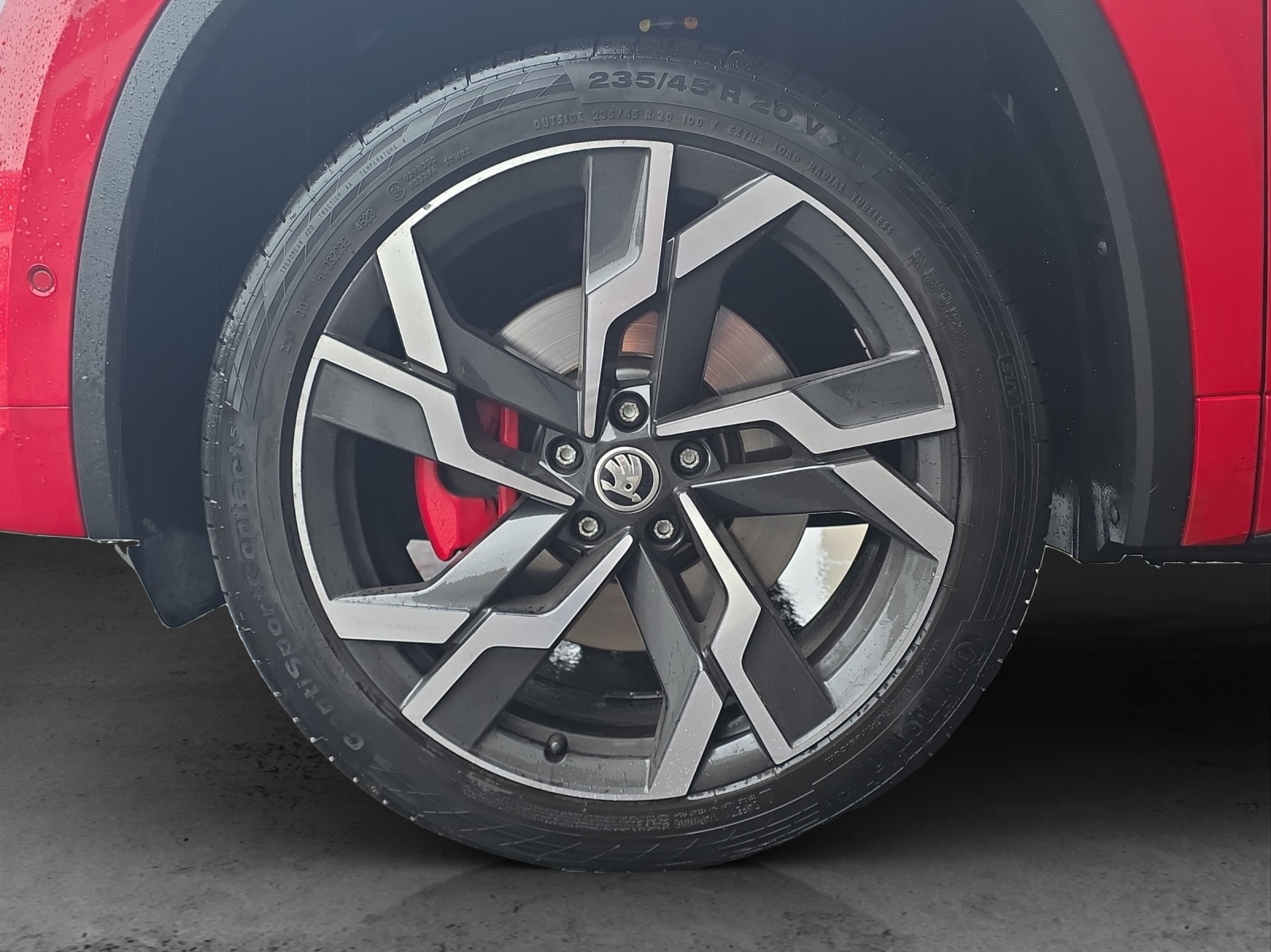 SKODA Kodiaq 2.0 TSI 4x4 RS - 13