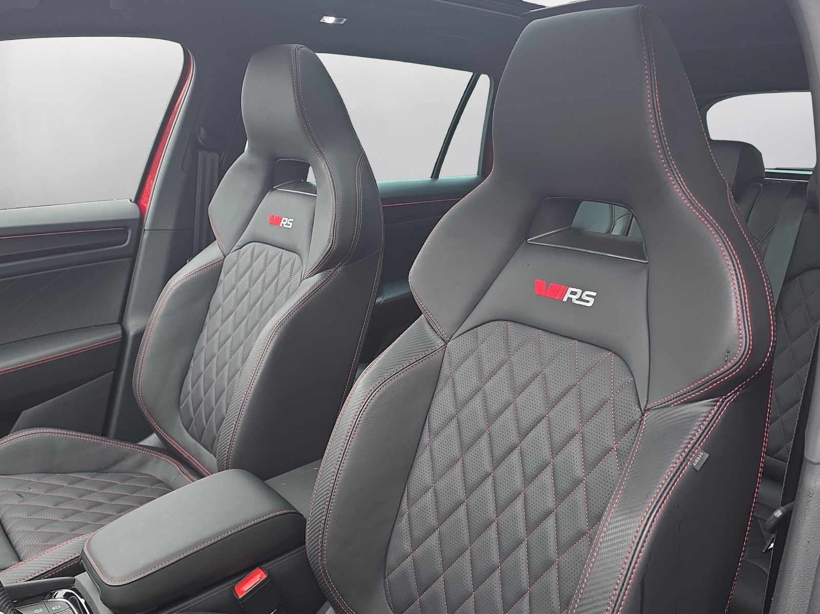 SKODA Kodiaq 2.0 TSI 4x4 RS - 10