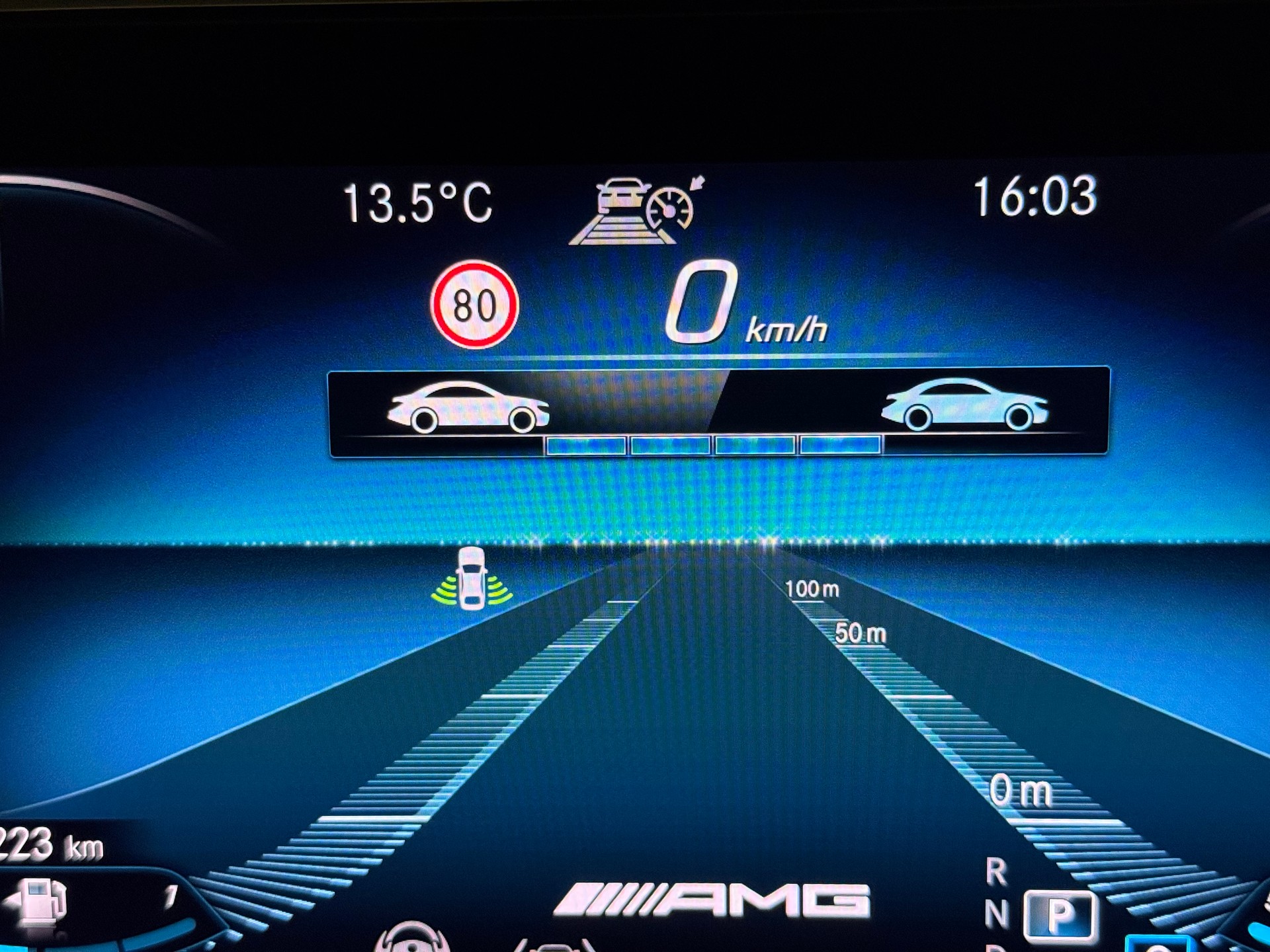 MERCEDES-BENZ GLA 35 AMG 4Matic 8G-Speedshift DCT - 12