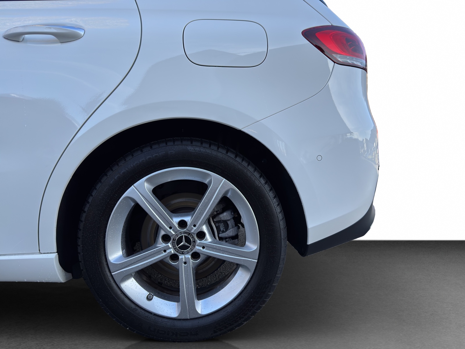 MERCEDES-BENZ B 200 - 23