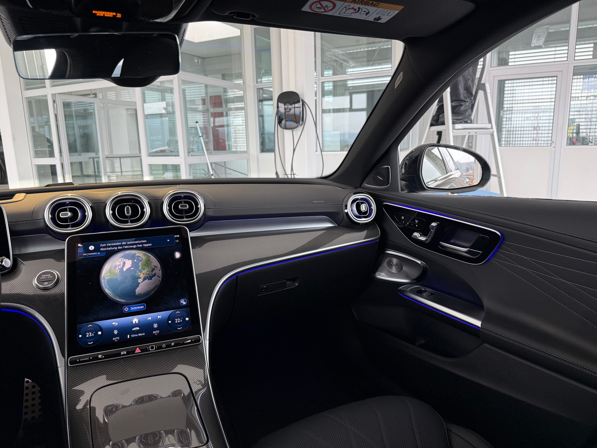 MERCEDES-BENZ C 220 d 4MATIC Limousine Swiss Star - 10