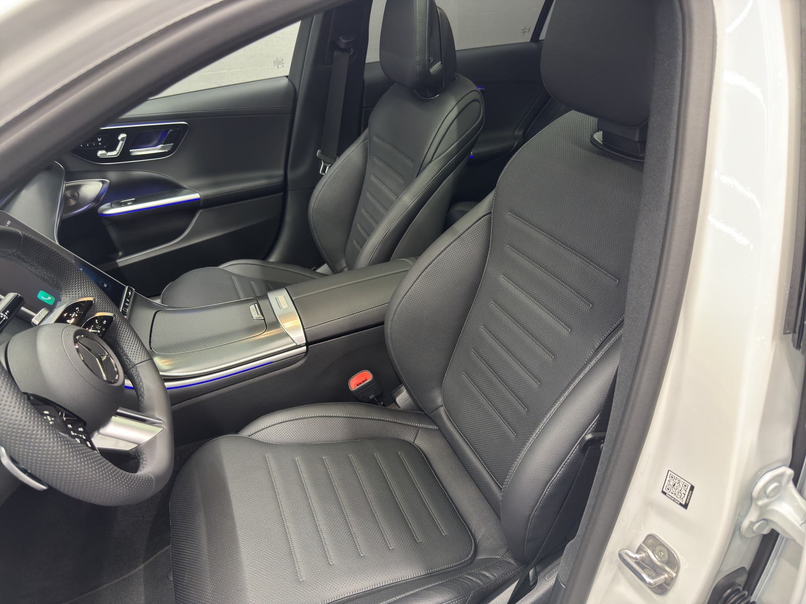 MERCEDES-BENZ C 300 AMG Line 4Matic - 16