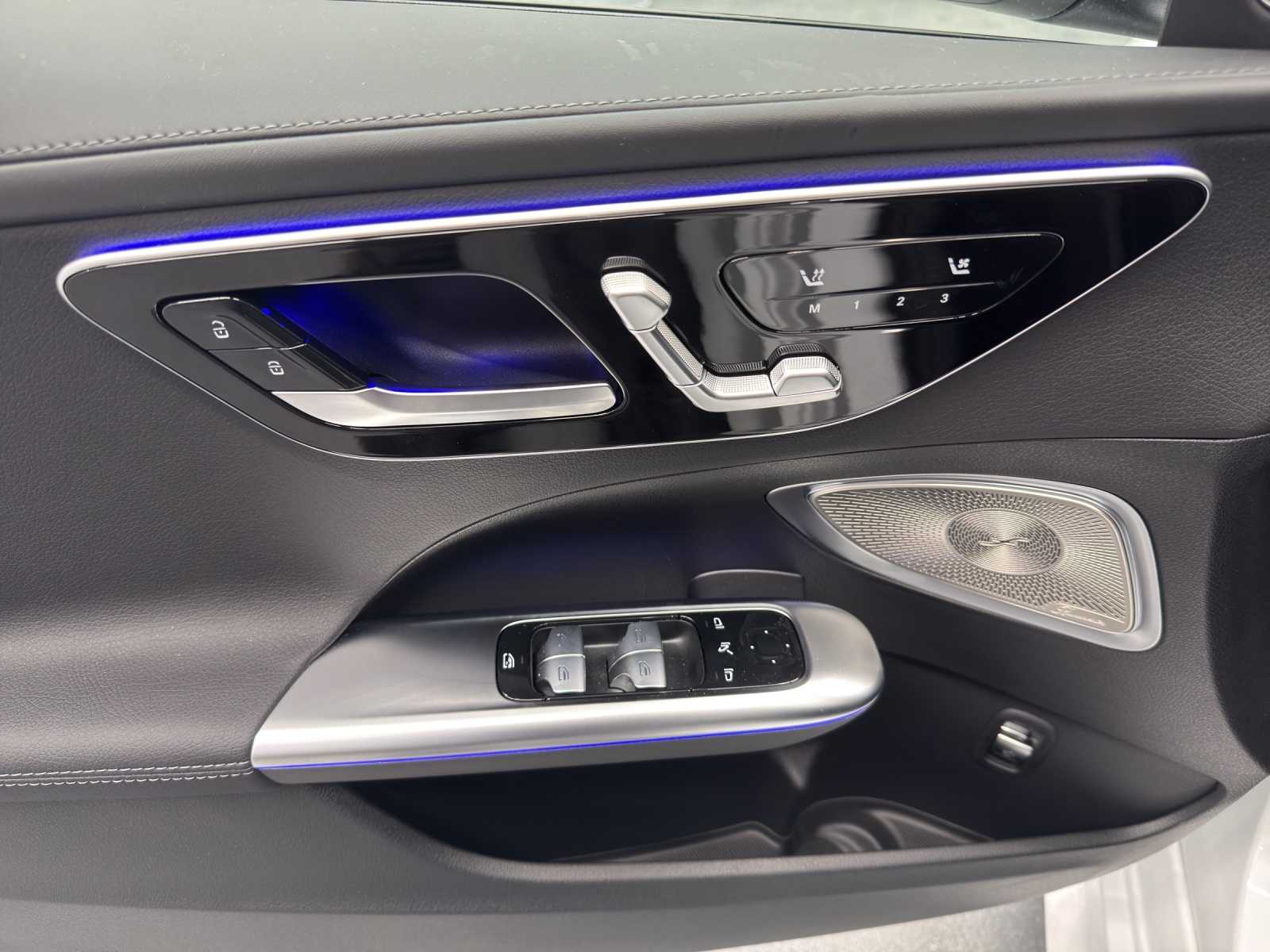 MERCEDES-BENZ C 300 AMG Line 4Matic - 13