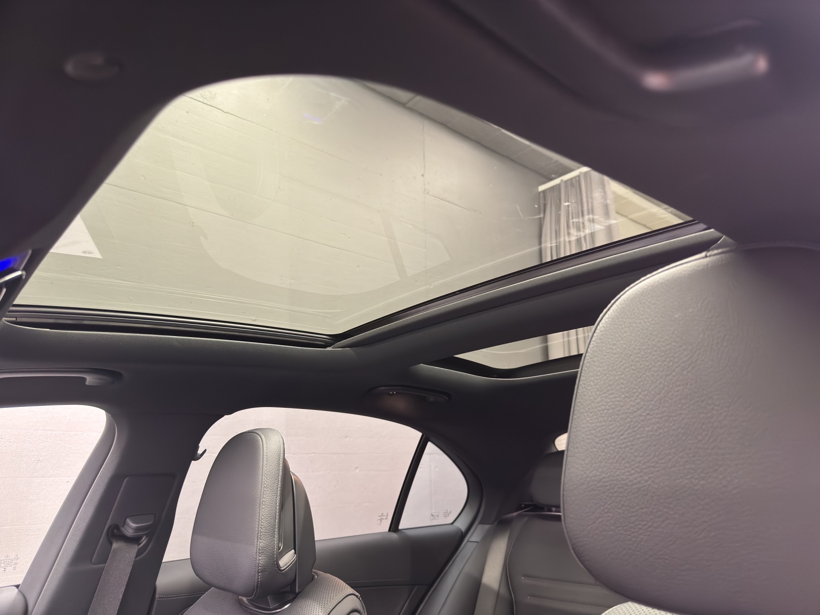 MERCEDES-BENZ C 300 AMG Line 4Matic - 14