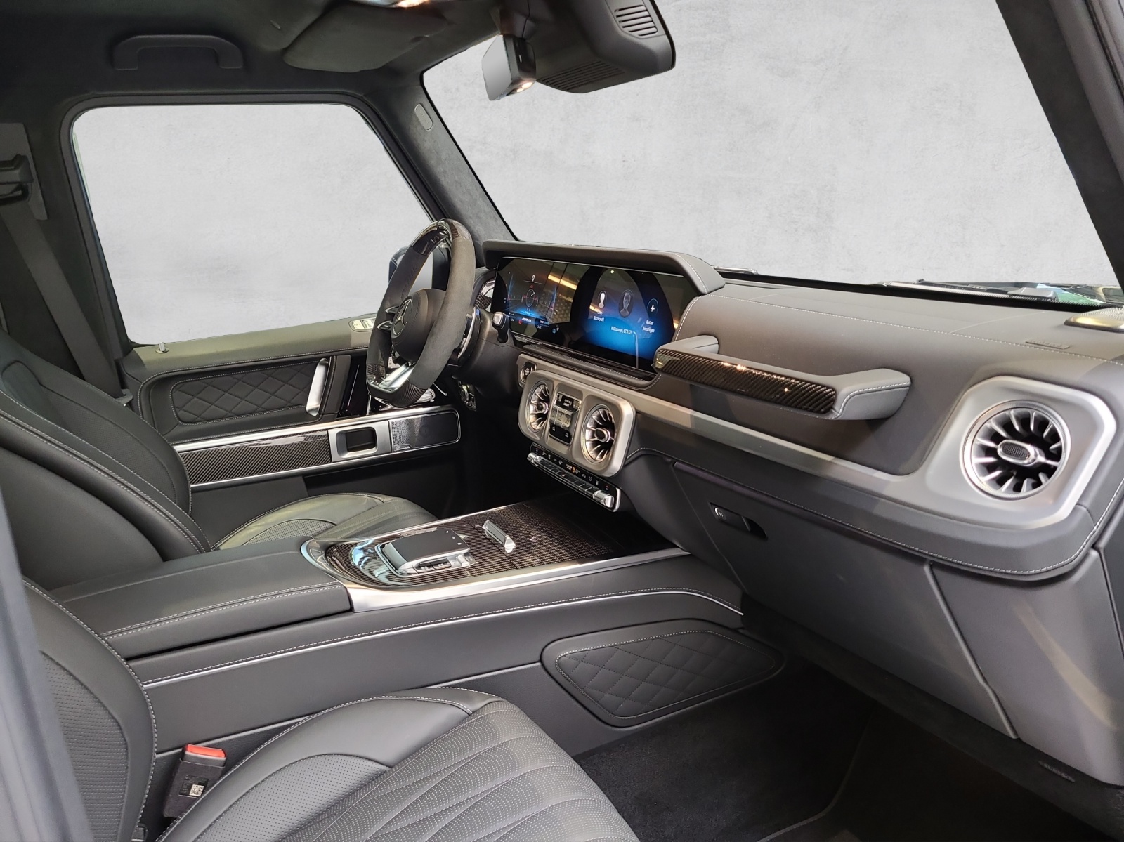 MERCEDES-BENZ G 63 AMG 9G-Tronic - 8