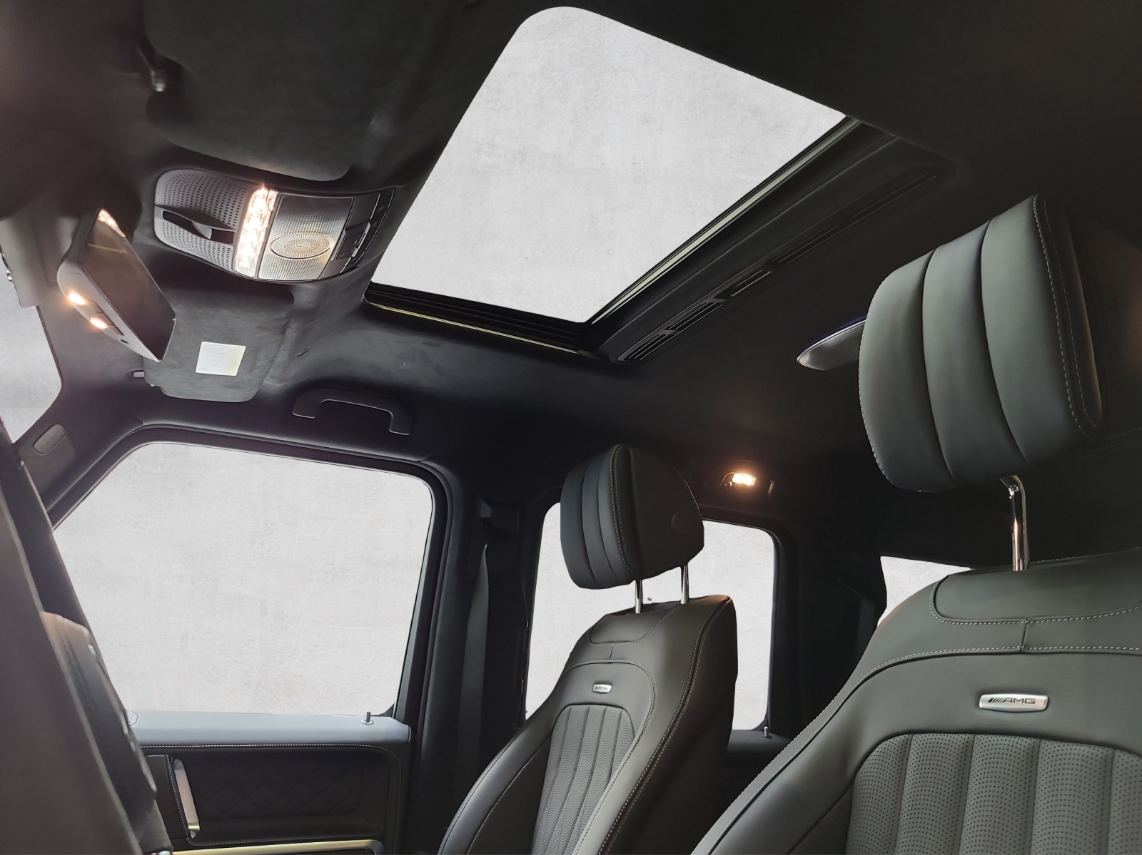 MERCEDES-BENZ G 63 AMG 9G-Tronic - 14