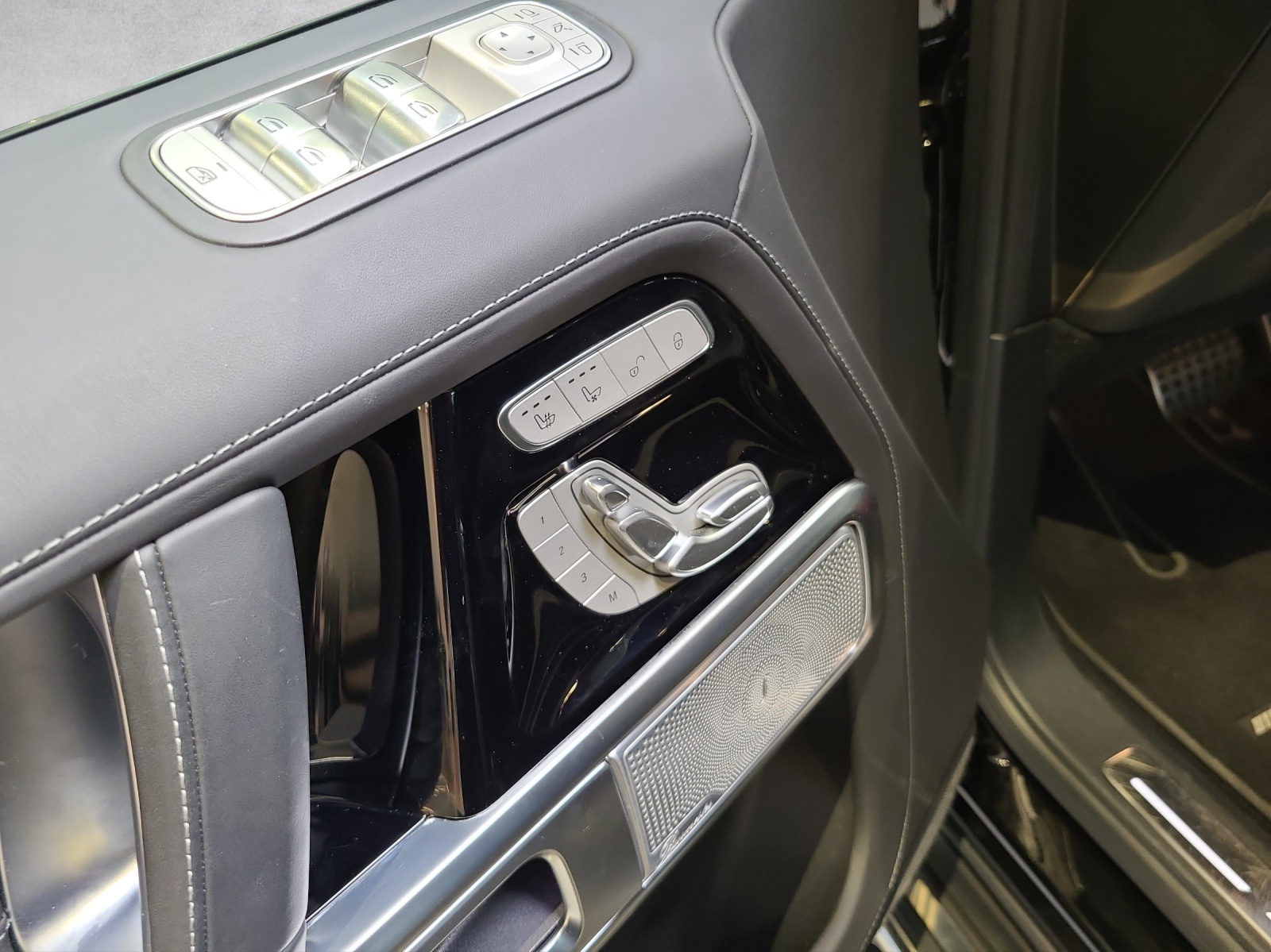 MERCEDES-BENZ G 63 AMG 9G-Tronic - 9
