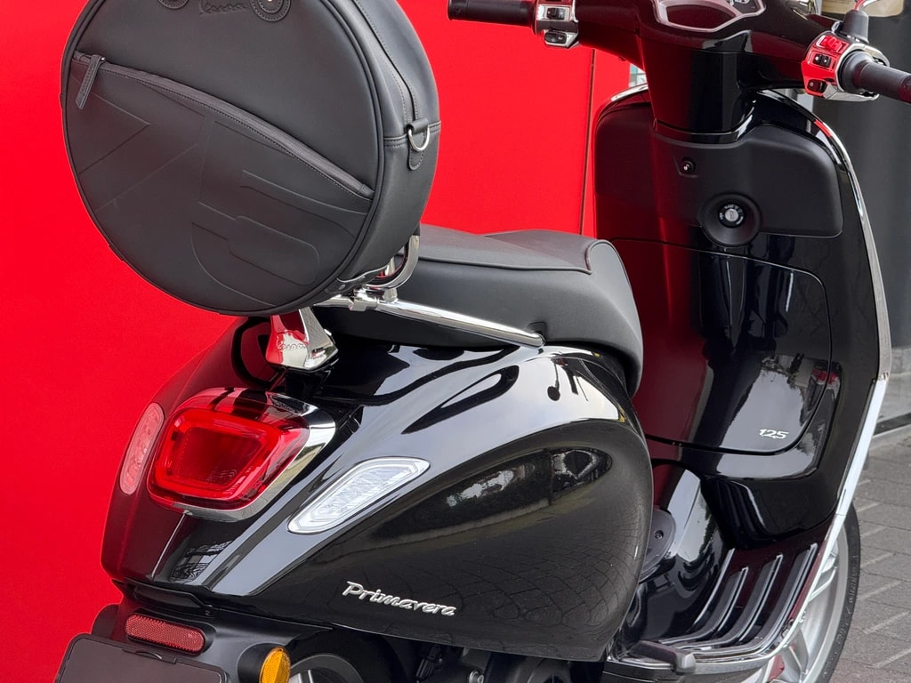 PIAGGIO Vespa 125 Primavera Euro 5+ - 4