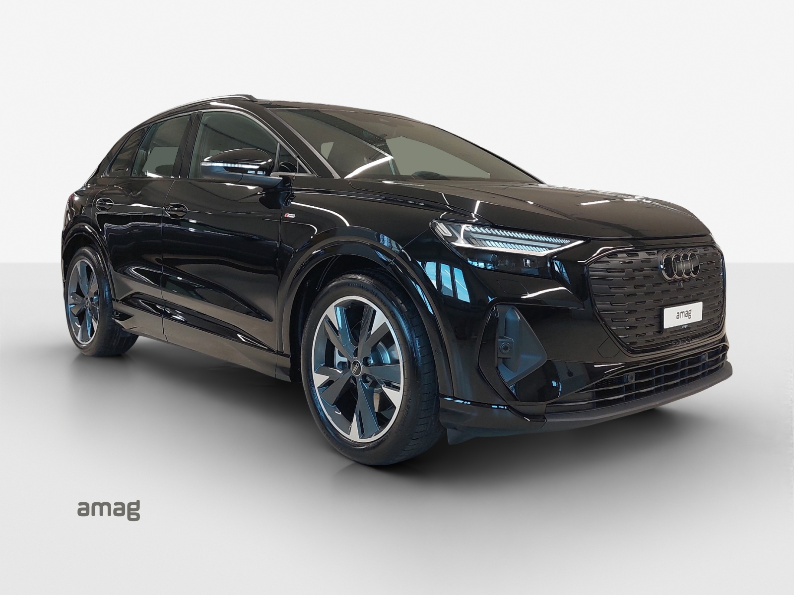 AUDI Q4 e-tron 45 quattro - 6