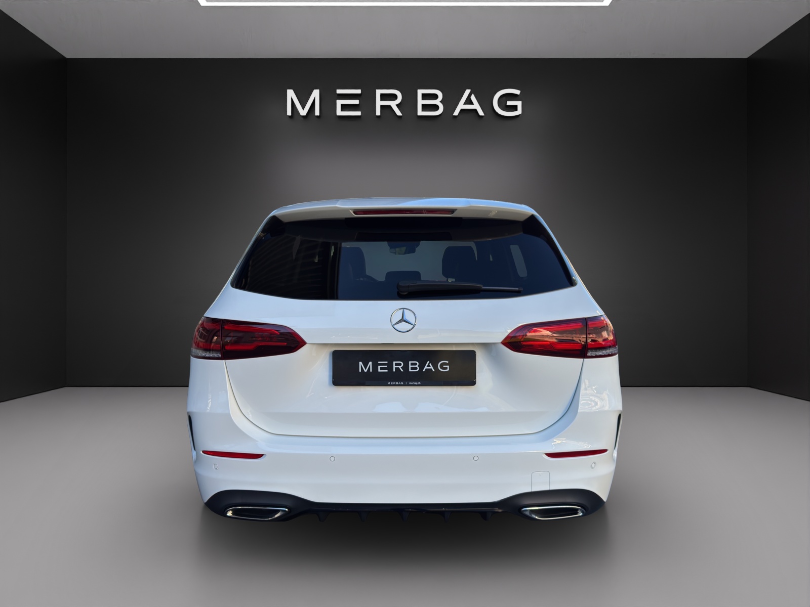 MERCEDES-BENZ B 200 AMG Line - 4