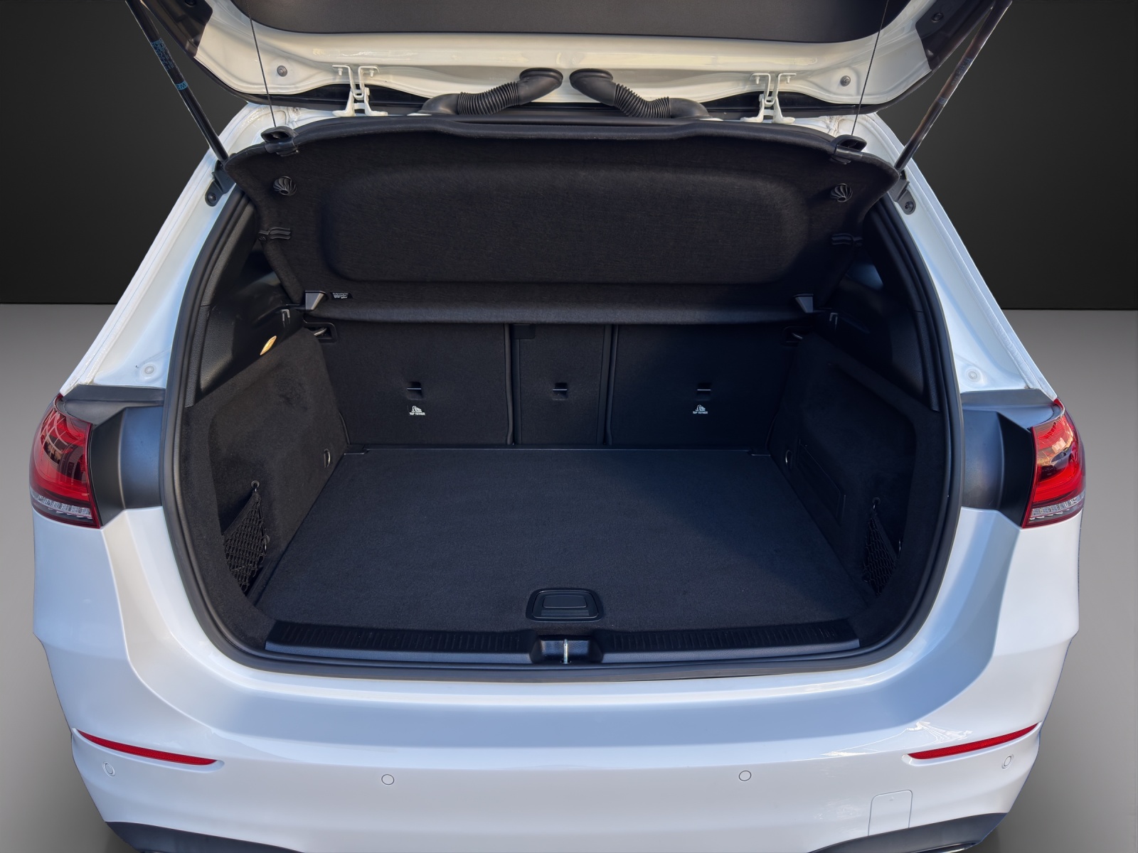 MERCEDES-BENZ B 200 AMG Line - 9