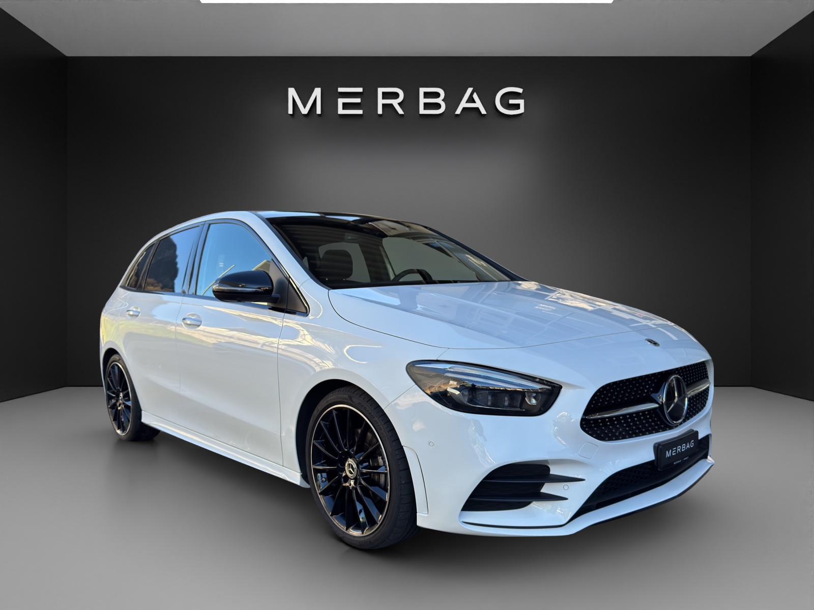 MERCEDES-BENZ B 200 AMG Line - 6