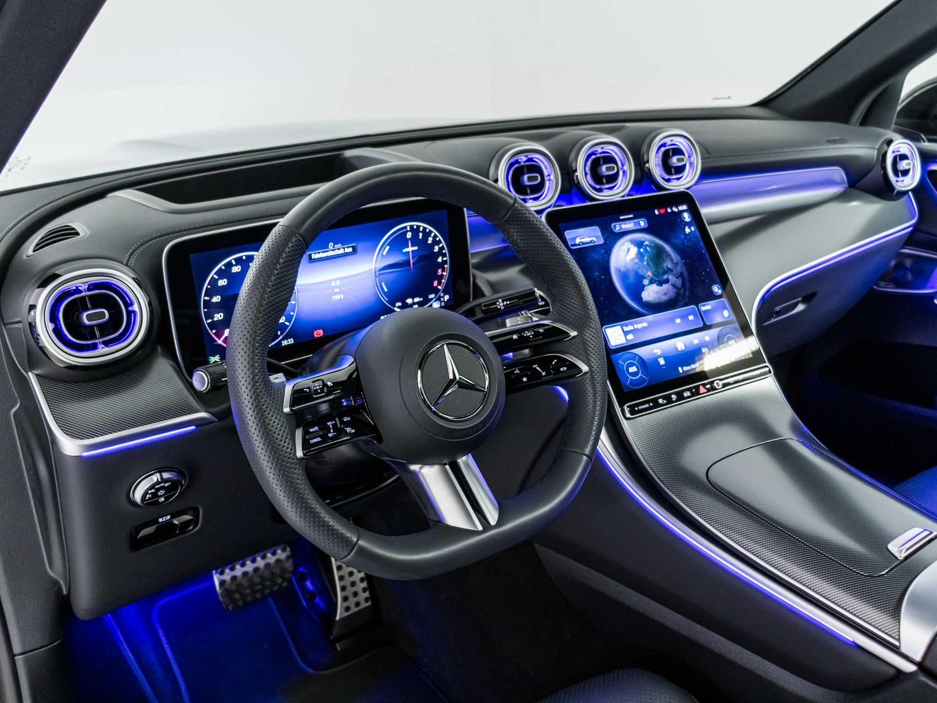 MERCEDES-BENZ GLC 300 de 4MATIC - 10