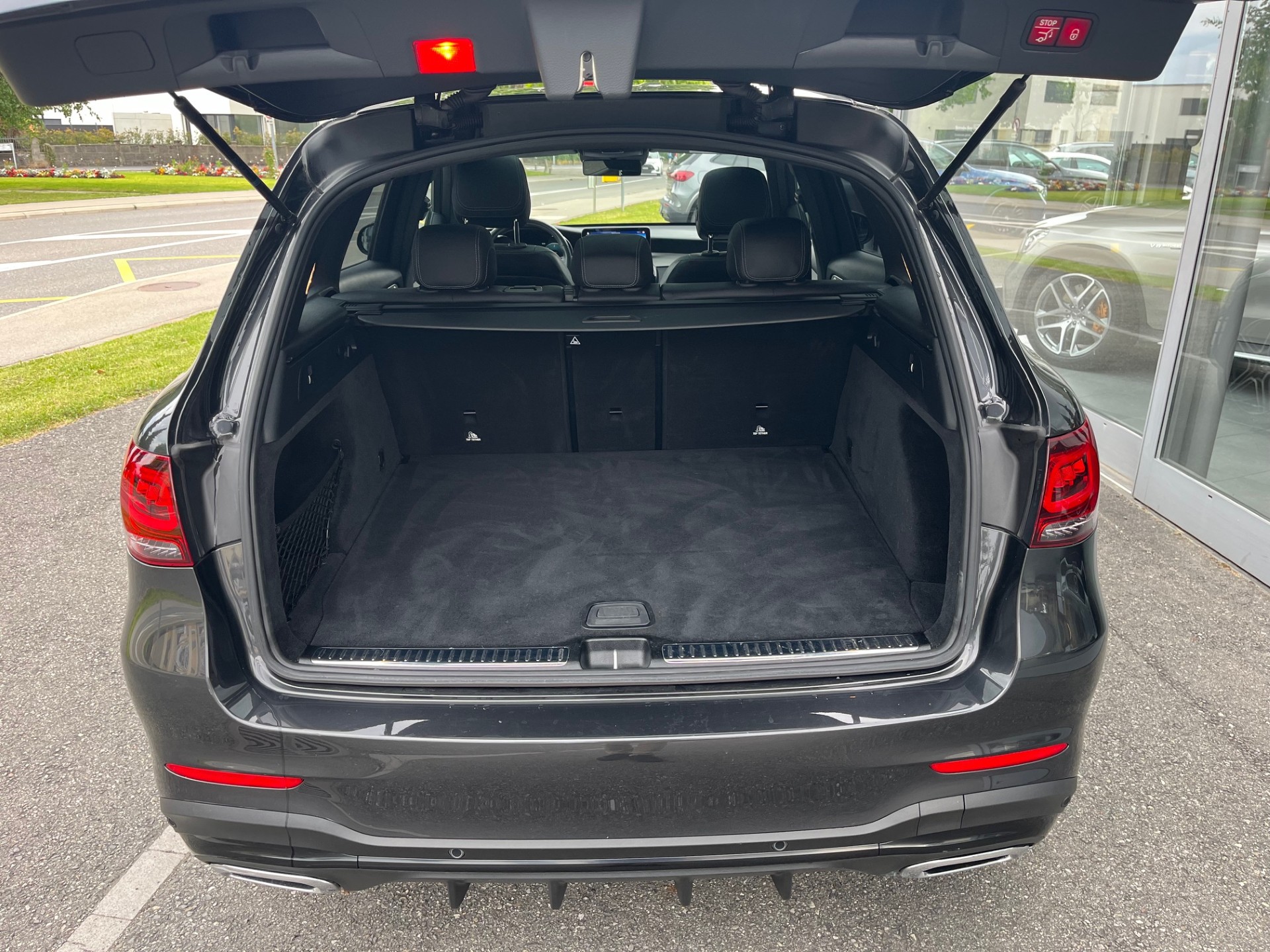 MERCEDES-BENZ GLC 220 d AMG Line 4Matic 9G-Tronic - 11