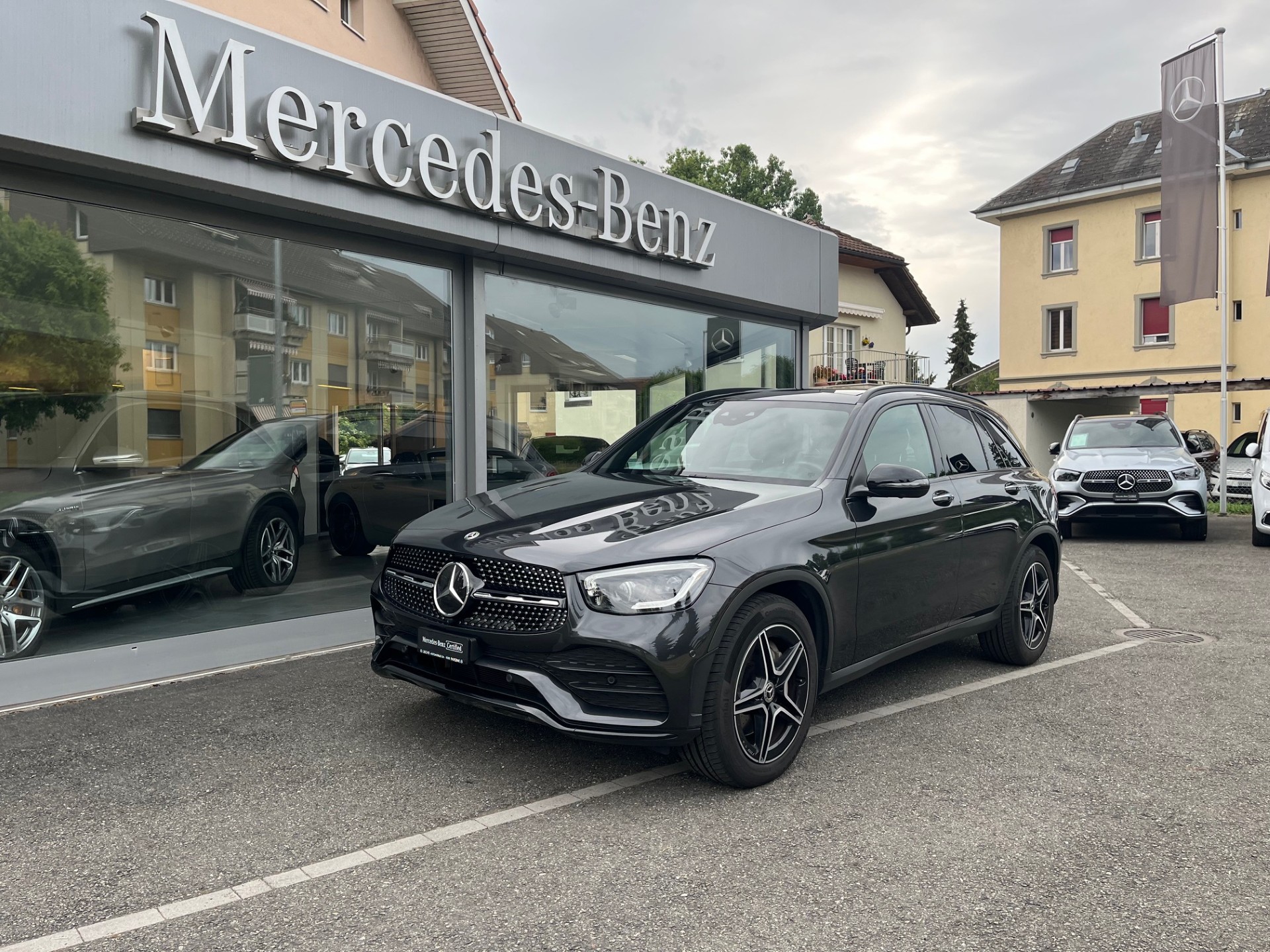 MERCEDES-BENZ GLC 220 d AMG Line 4Matic 9G-Tronic - 2