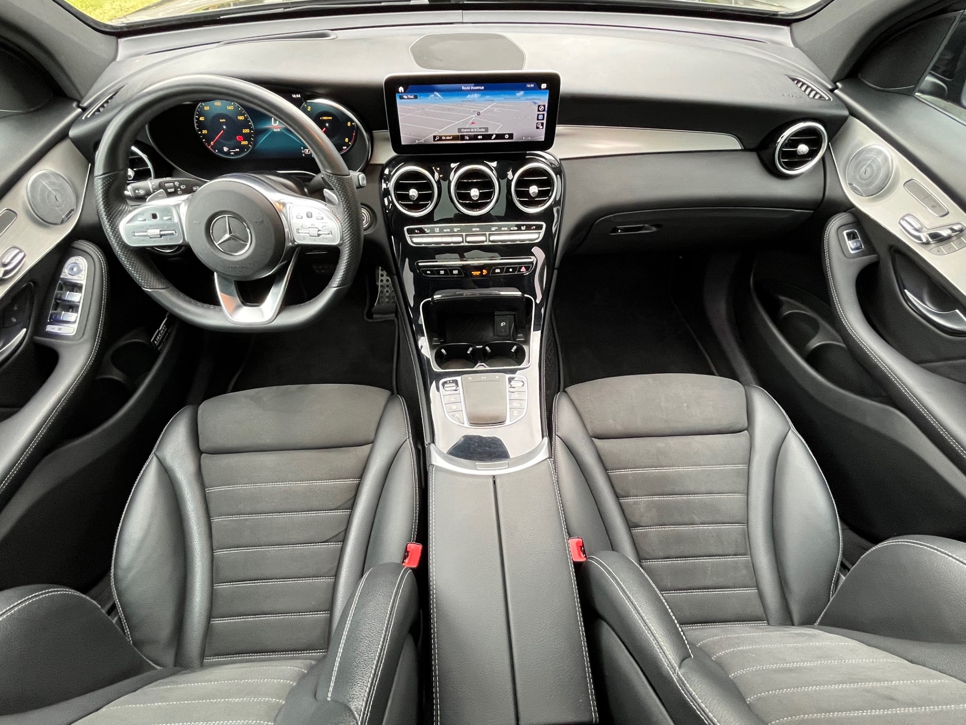 MERCEDES-BENZ GLC 220 d AMG Line 4Matic 9G-Tronic - 10