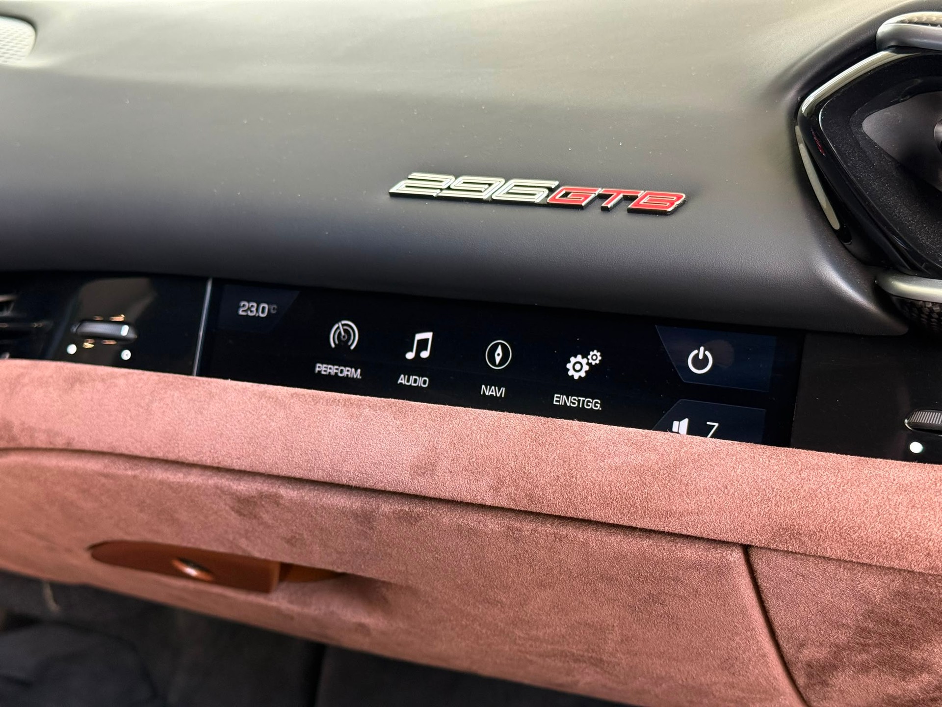 FERRARI 296 GTB - 10