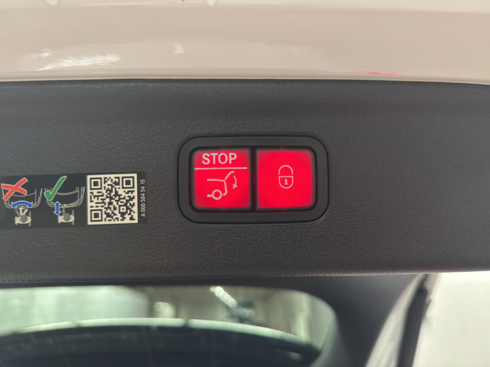 MERCEDES-BENZ EQE 500 Excellence AMG Line - 12