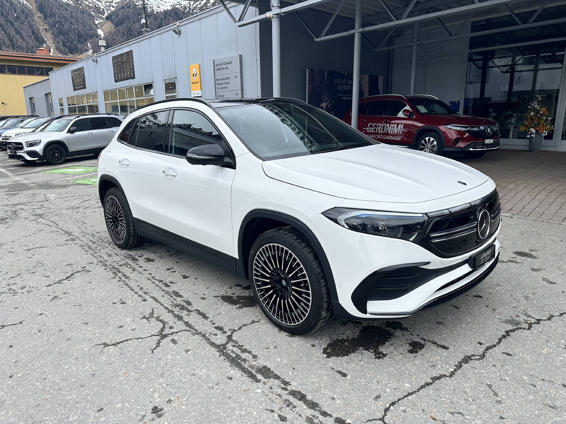 MERCEDES-BENZ EQA 350 Swiss Star AMG Line 4matic - 4