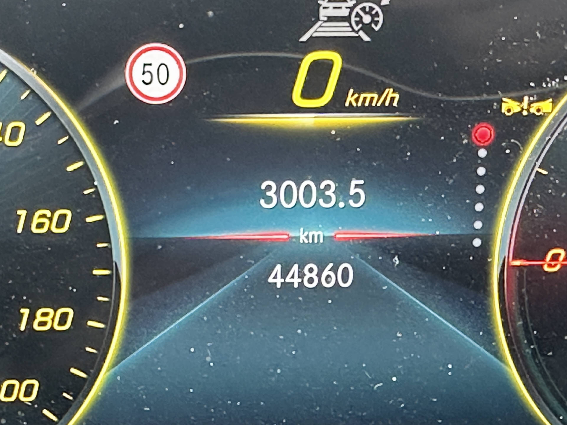 MERCEDES-BENZ EQA 350 Swiss Star AMG Line 4matic - 17